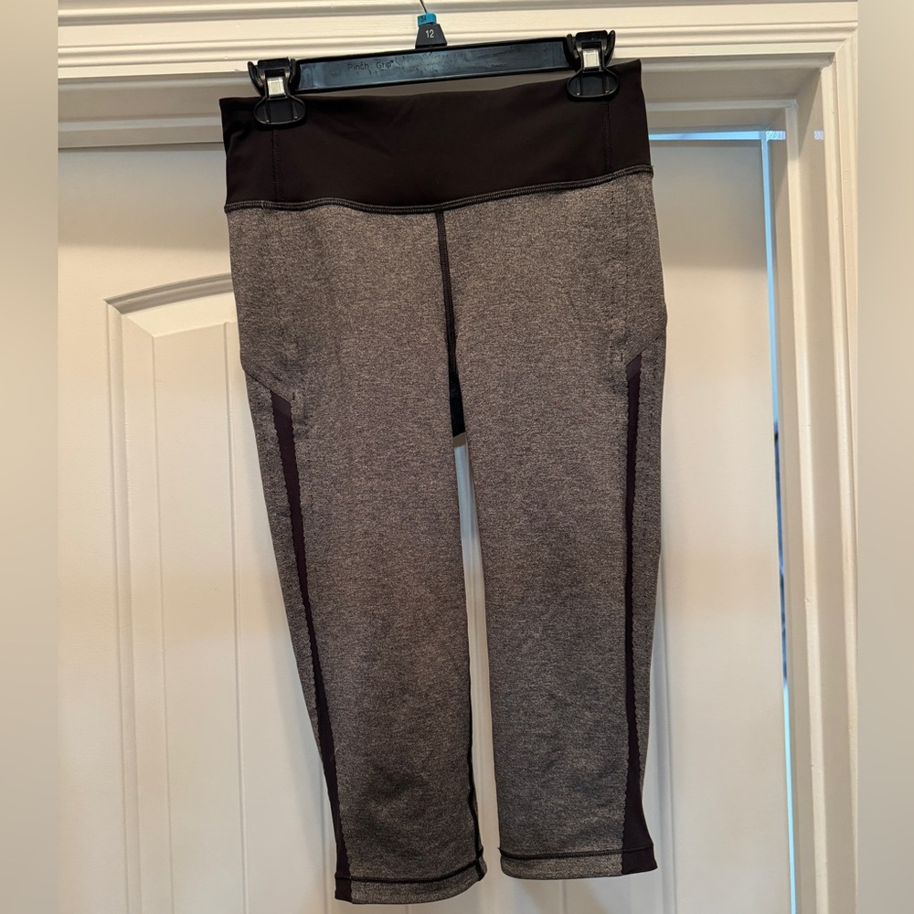 Lululemon crops